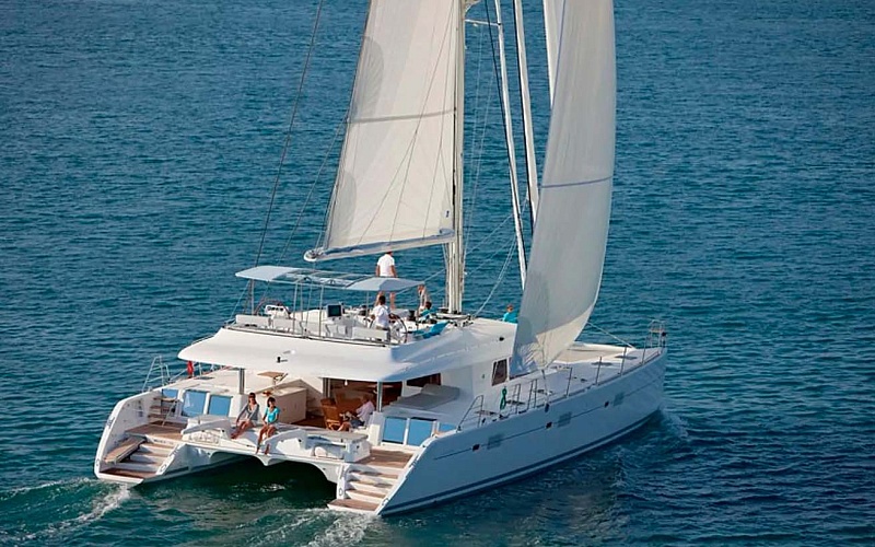 Lagoon 620